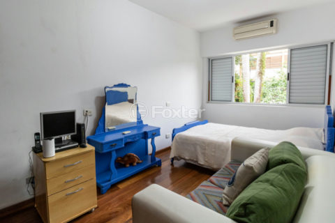 Image 42 - 1029301