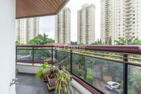 Image 14 - 1029307
