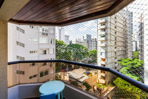Image 8 - 1029320
