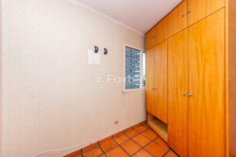 Image 13 - 1029323