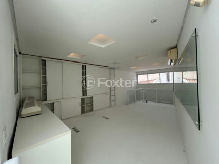 Image 32 - 1029325