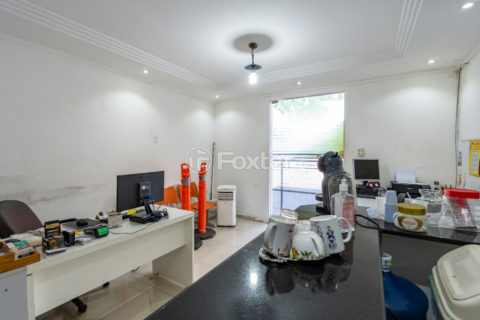Image 4 - 1029334