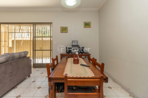 Image 4 - 1029336