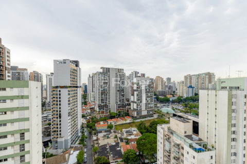 Image 30 - 1029339