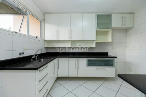 Image 11 - 1029339