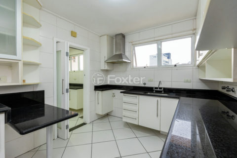 Image 9 - 1029339