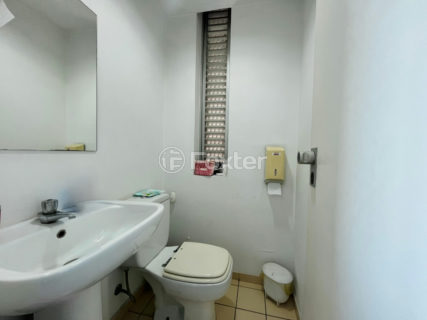 Image 8 - 1029341