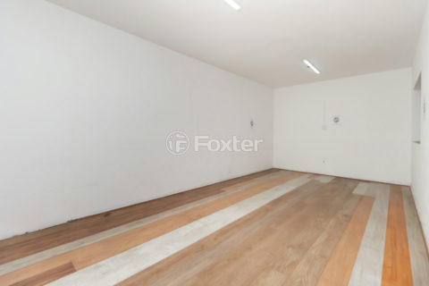 Image 35 - 1029342
