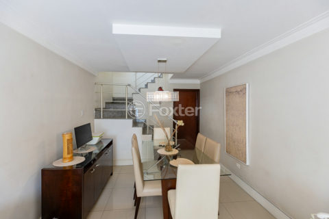 Image 3 - 1029343