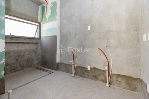 Image 23 - 1029344