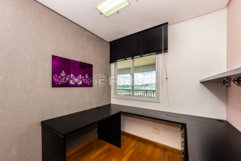 Image 37 - 1029346