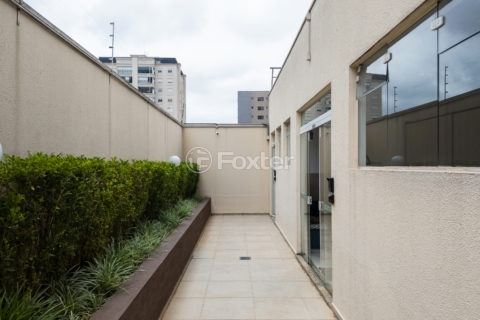 Image 42 - 1029350