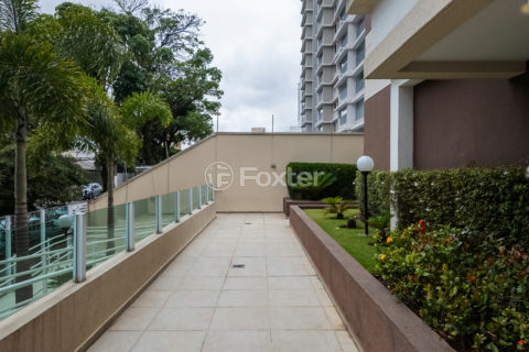 Image 70 - 1029350