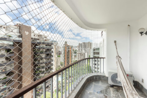Image 37 - 1029354