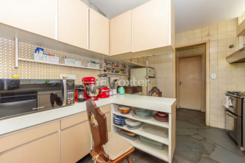 Image 21 - 1029358