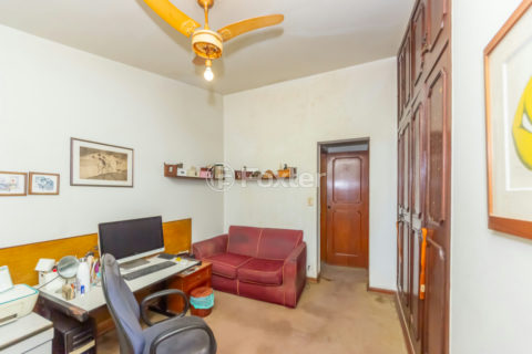 Image 32 - 1029358