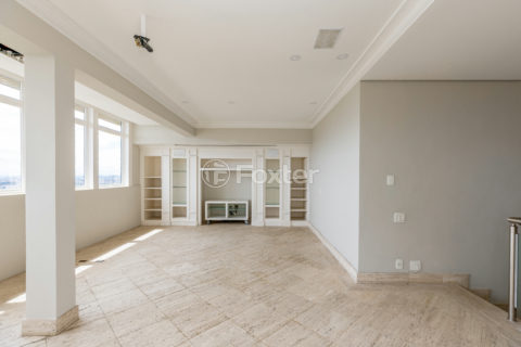 Image 38 - 1029359