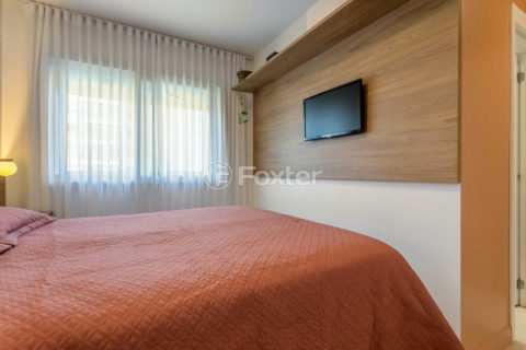 Image 16 - 1029365