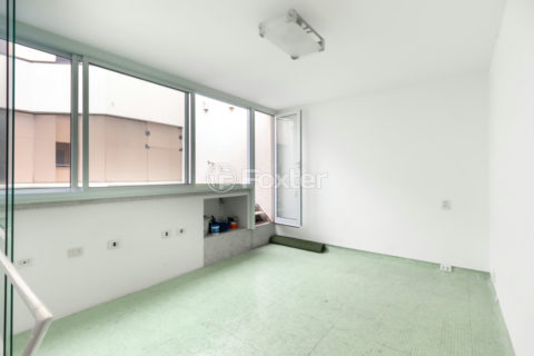 Image 20 - 1029369