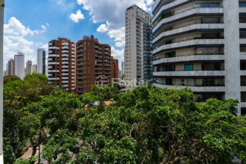 Image 42 - 1029376