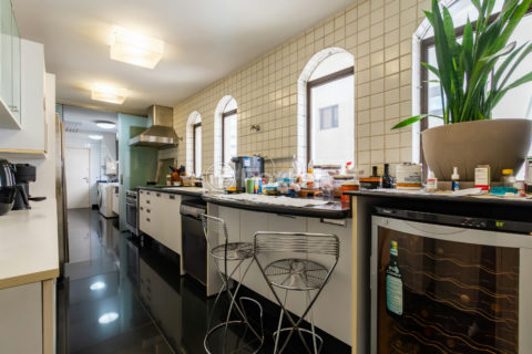 Image 60 - 1029376