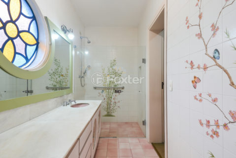 Image 42 - 1029381