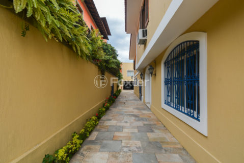 Image 72 - 1029381