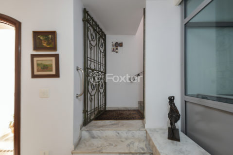 Image 74 - 1029381