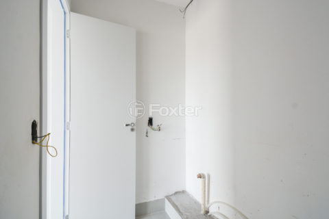 Image 33 - 1029392