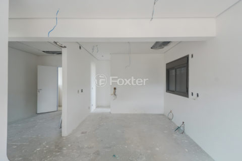 Image 23 - 1029392