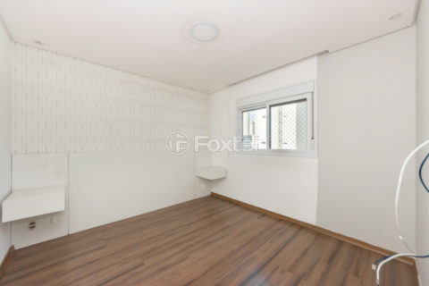 Image 22 - 1029394