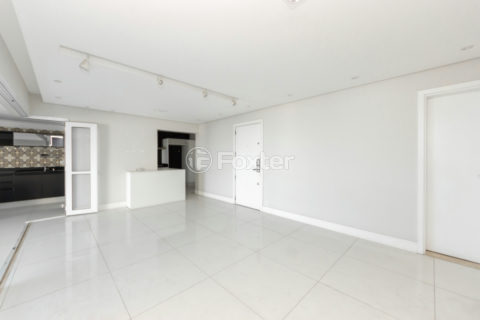 Image 16 - 1029394