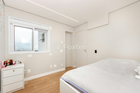 Image 31 - 1029398