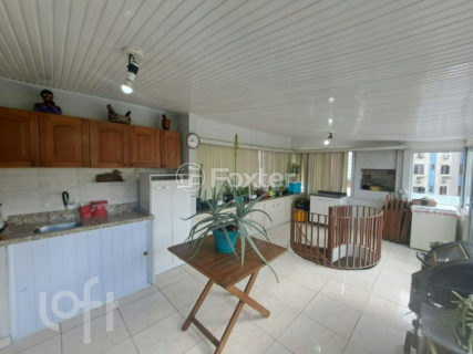 Image 25 - 1029406