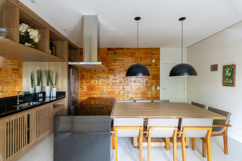 Image 28 - 1029409
