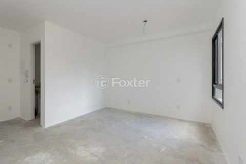 Image 3 - 1029412