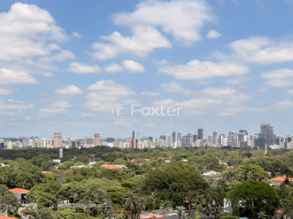 Image 10 - 1029433