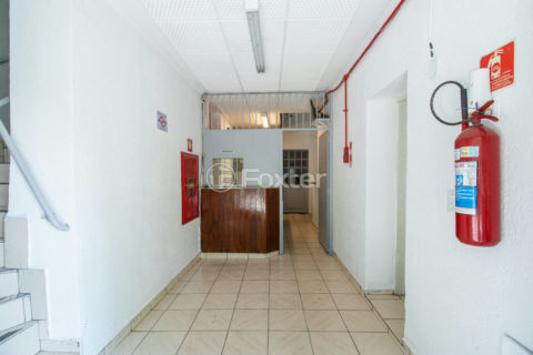 Image 4 - 1029436