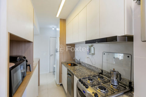 Image 9 - 1029446