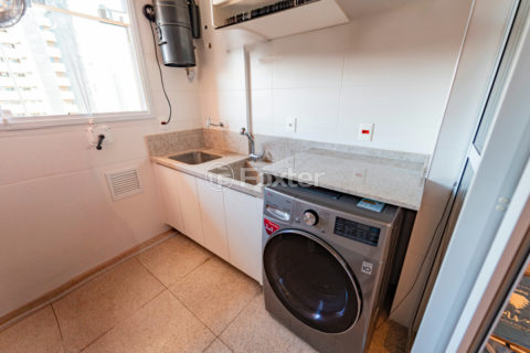 Image 35 - 1029456