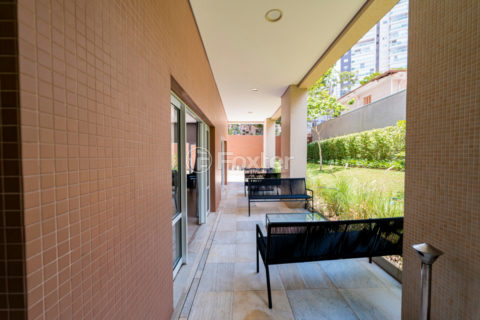 Image 68 - 1029456