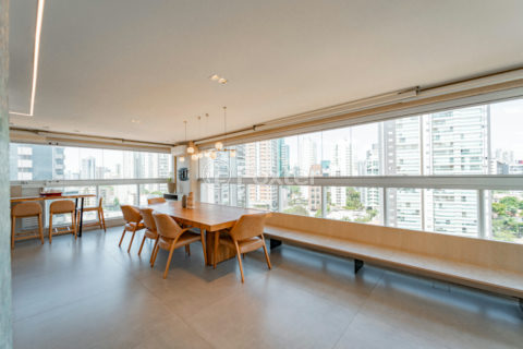Image 13 - 1029456