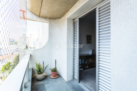Image 21 - 1029458