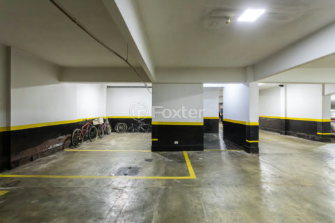Image 30 - 1029458