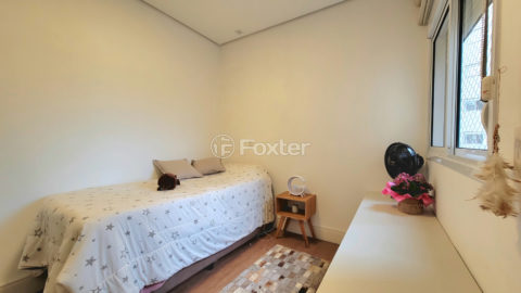 Image 37 - 1029468