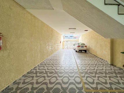 Image 30 - 1029477