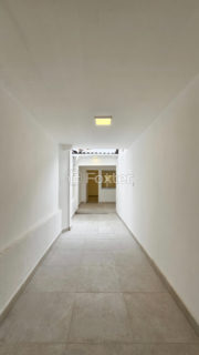 Image 34 - 1029479