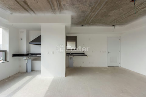 Image 32 - 1029480