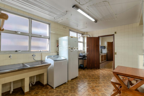 Image 34 - 1029493