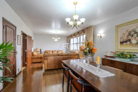 Image 3 - 1029493
